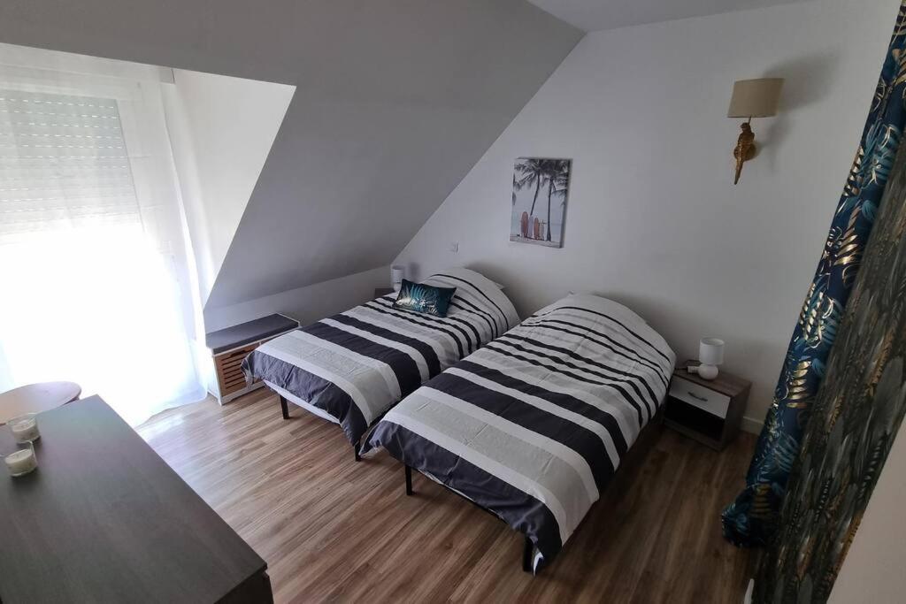 Maison De Famille Situee A Saint-Molf. Extérieur photo
